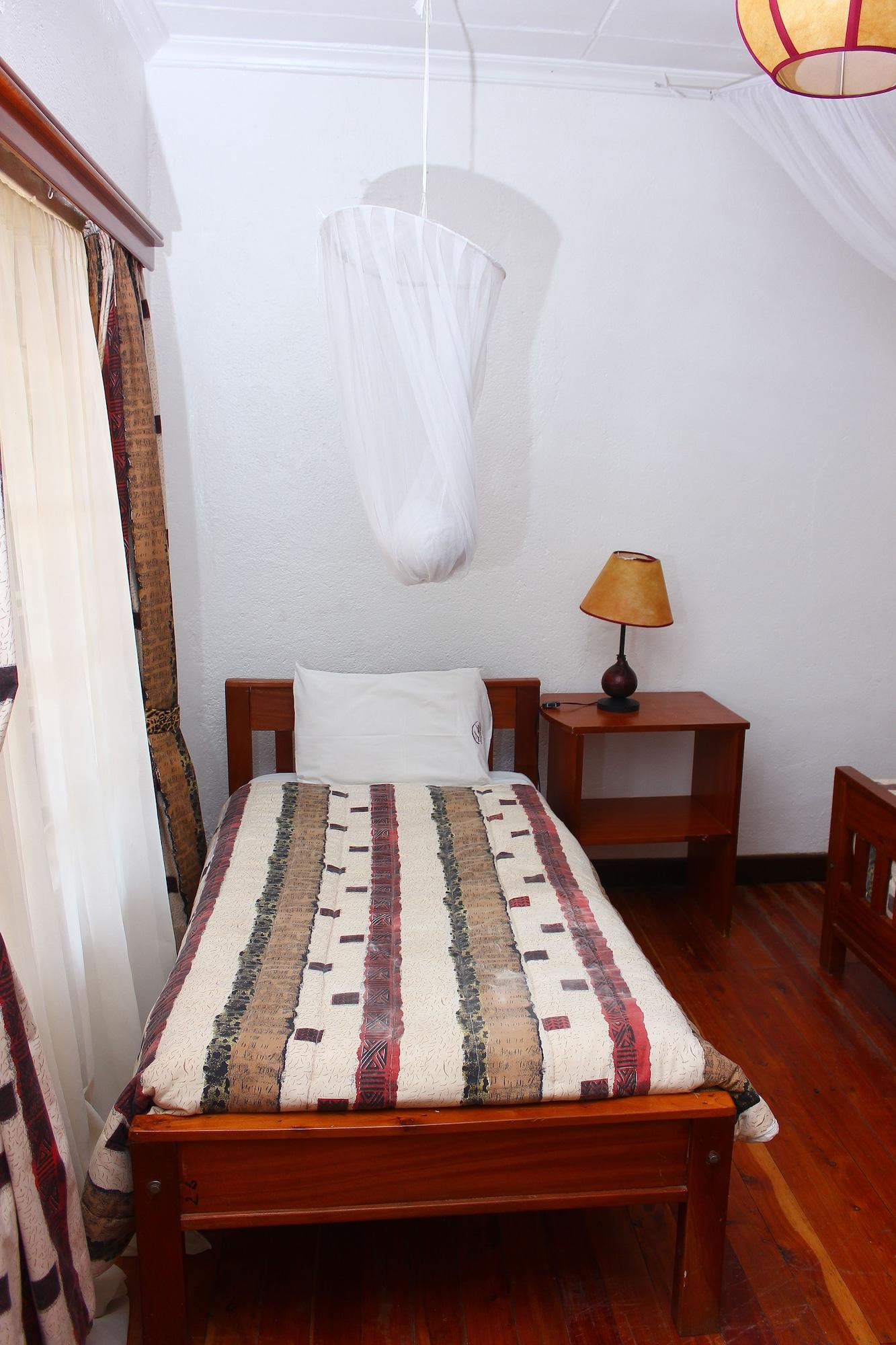 Lake Naivasha Resort Экстерьер фото