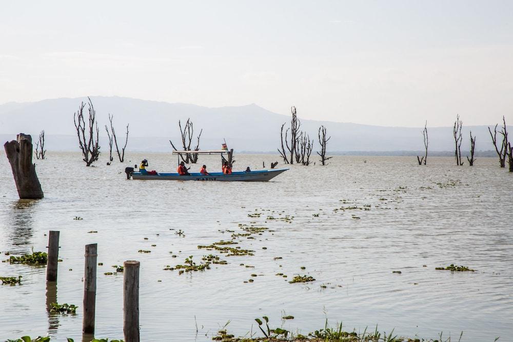 Lake Naivasha Resort Экстерьер фото